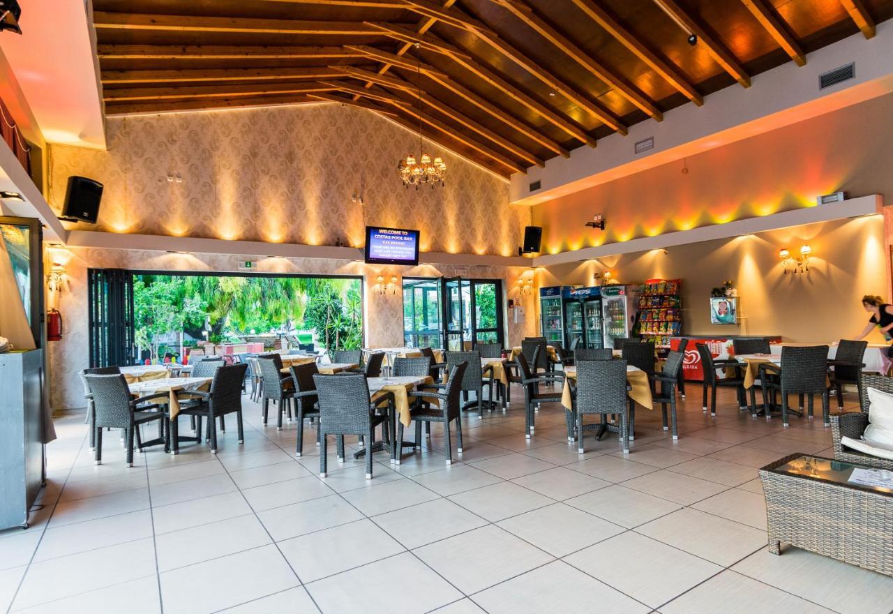 Costas Hotel กาลามากี ภายนอก รูปภาพ