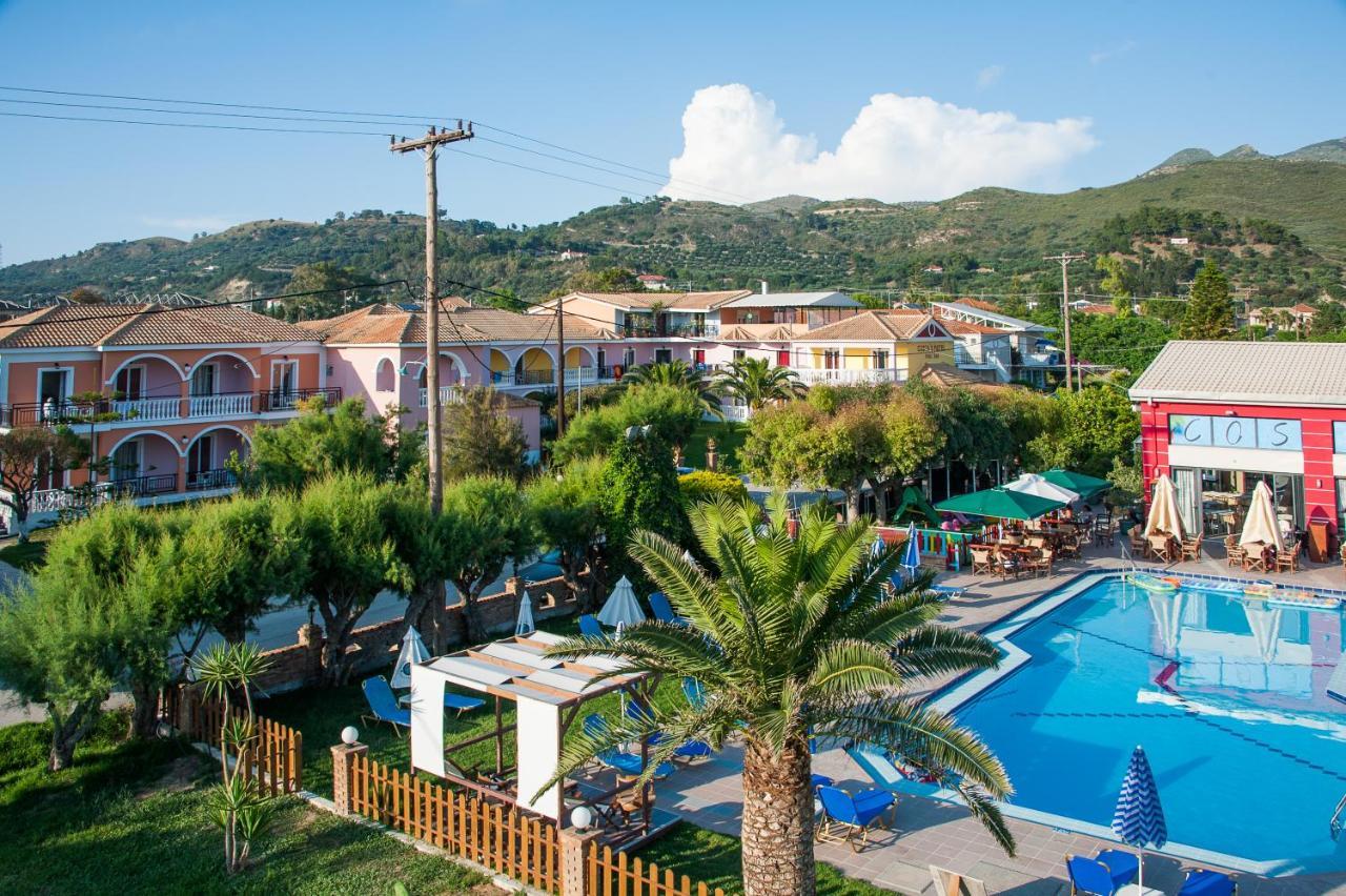 Costas Hotel กาลามากี ภายนอก รูปภาพ